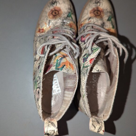 Rieker Shiny Floral Shoes - Picture 4 of 6